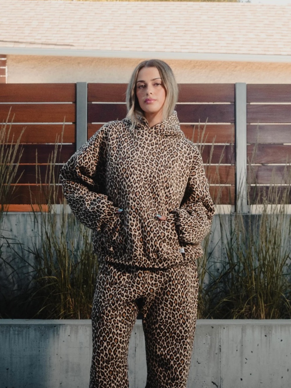 Akimbo Women’s cheetah hoodie Organic Cotton Size S Oversized Zip Up Sweatshirt